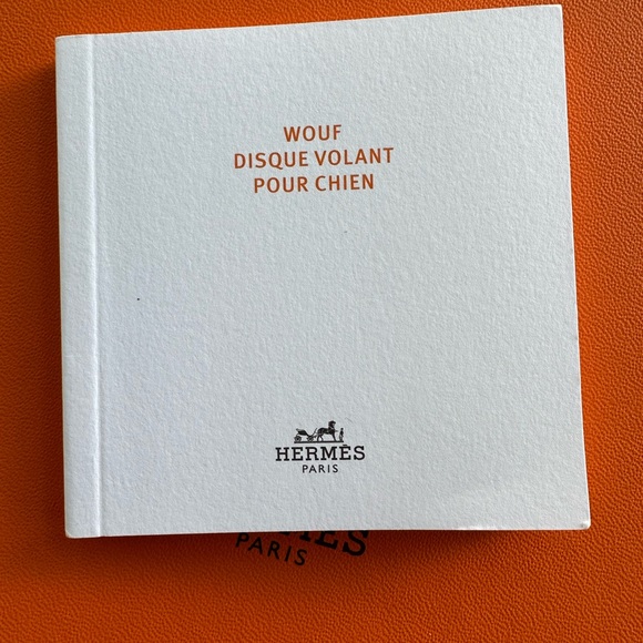 🆒 HERMÈS Dog pet toy Flying Disc-Frisbee. Great for a gift or office. - Picture 5 of 10